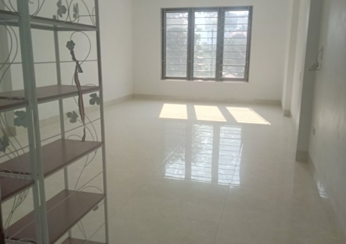 Chính chủ cho thuê văn phòng , cửa hàng tại ngõ 123 Yên Xá, Tân Triều, Thanh Trì, Hà Nội.