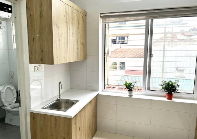 Chính chủ cho thuê chung cư mini 25m2 có thang máy full đồ - Xây mới 100%. Tại sô 19 ngõ 25 Doãn Kế Thiện.