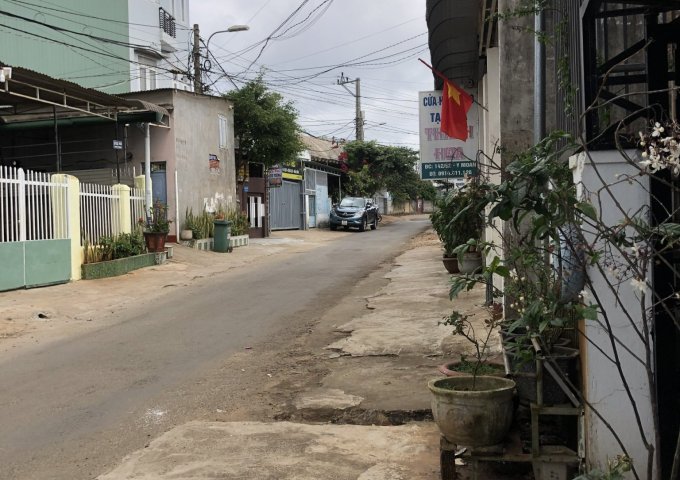 Bán đất mặt tiền hẻm tại 142 Y Moan Ênuôl, Phường Tân Lợi, Thành phố Buôn Ma Thuột, Đắk Lắk