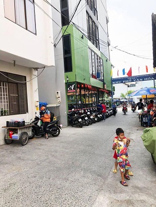 NHÀ GIÁ RẺ, CHƯA TỪNG CÓ TRONG 10 NĂM QUA, CẦN BÁN GẤP, 3 X 7 , 3 TẦNG, CÁCH HẺM XE HƠI 5M, ĐƯỜNG HOÀNG DIỆU, PHƯỜNG 6, Q4, CÁCH Q1 100 M, CHỈ 3,3 T.