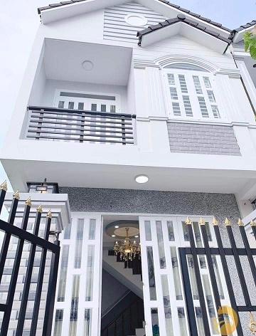 NHÀ GIÁ RẺ, CHƯA TỪNG CÓ TRONG 10 NĂM QUA, CẦN BÁN GẤP, 4,1 X 10, 2 TẦNG, HẺM 4M, CHỈ 3,4 T. - Quận 7, TPHCM