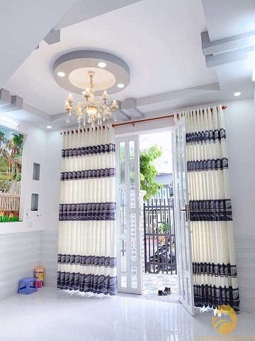 NHÀ GIÁ RẺ, CHƯA TỪNG CÓ TRONG 10 NĂM QUA, CẦN BÁN GẤP, 4,1 X 10, 2 TẦNG, HẺM 4M, CHỈ 3,4 T. - Quận 7, TPHCM