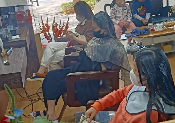 SANG NHƯỢNG HOẶC THANH LÝ