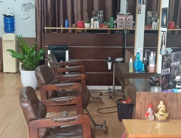 SANG NHƯỢNG HOẶC THANH LÝ