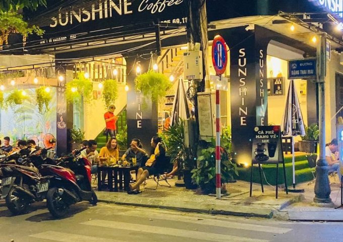 Mình Cần Sang Nhượng lại Quán Cafe đang hoạt động cực ổn định - Khách đông