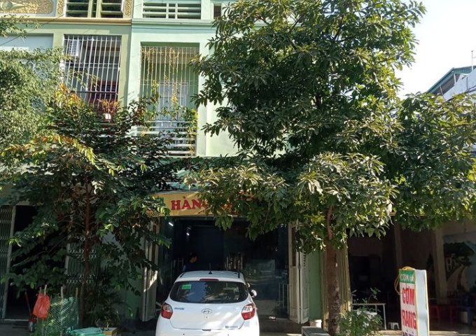 Do chuyển nơi làm việc nên cho thuê nhà mặt tiền 68 Hà Huy Tập, Quảng Thắng, Thanh Hóa