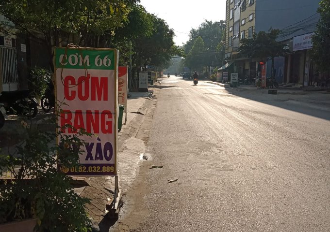 Do chuyển nơi làm việc nên cho thuê nhà mặt tiền 68 Hà Huy Tập, Quảng Thắng, Thanh Hóa