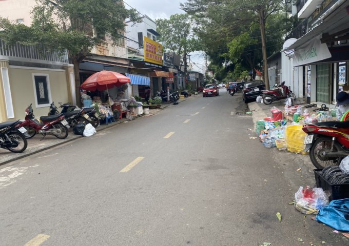 Cần bán căn nhà 2 mặt tiền phố Nguyễn Thái Học, cách đường Phan Chu Trinh chỉ 30m