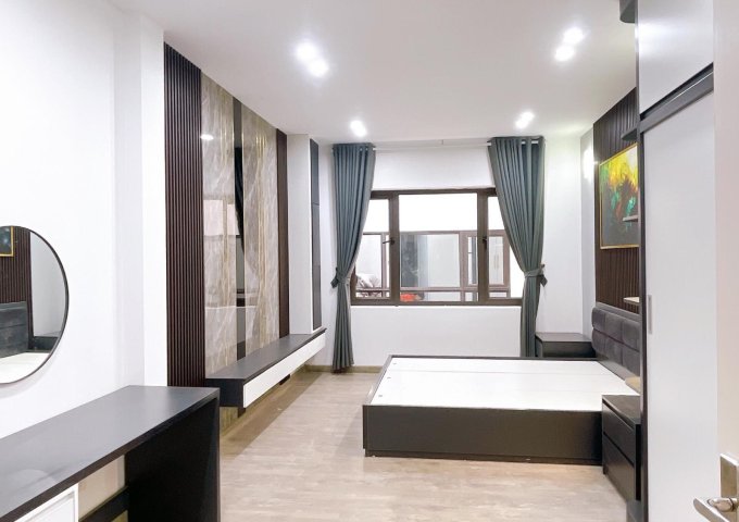 Bán nhà ngõ 211 Khương Trung xây mới 40m2 5 tầng 4.2 tỷ hỗ trợ vay vốn đến 70%