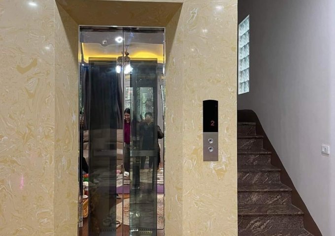 Bán nhà 6 tầng mặt phố Hòa Mã, 98m2 giá 40 tỷ