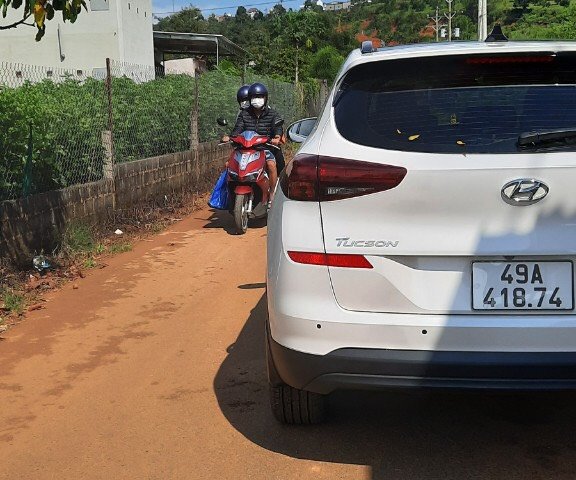 GIA ĐÌNH BÁN MIẾNG ĐẤT LÊN ĐƯỢC THỔ CƯ TẠI PHƯỜNG LỘC TIẾN, TP BẢO LỘC. LIÊN HỆ: 0988688731