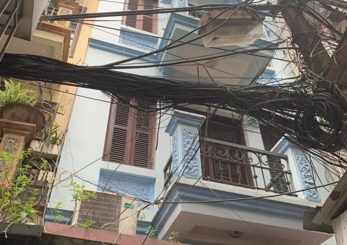 CHÍNH CHỦ Cần cho thuê nhà 5 tầng tại Nguyễn Khánh Toàn, Cầu Giấy, Hà Nội.