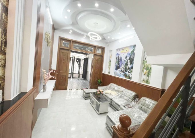 MẶT TIỀN KINH DOANH TÂN CHÁNH HIỆP Q12 - GẦN HIỆP THÀNH CITY - NHÀ MỚI ĐẸP, 4 TẦNG BTCT, NỘI THẤT XỊN SÒ, XE HƠI VÀO NHÀ.