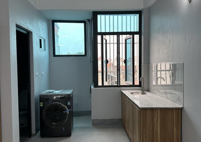 Cho thuê phòng full đồ ngõ 193/220/35 Phú Diễn