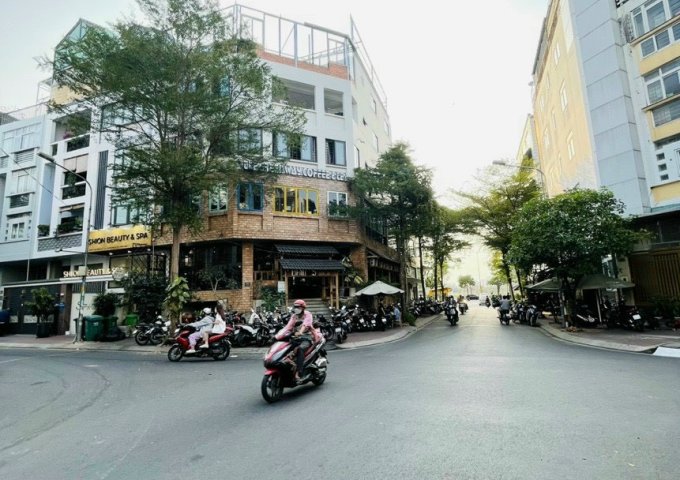 Bán Căn hộ dịch vụ -KDC Kim sơn, Tân Phong, Quận 7- DT  7 x 20m , 5 lầu , giá bán 33 tỷ