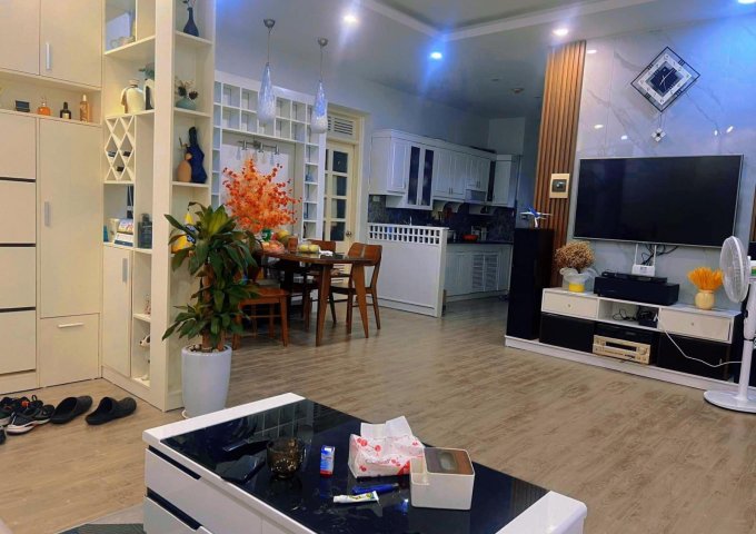 💥 Chỉ 4,05 Tỷ - Rẻ Đẹp Nhất Chung cư 18T2 Lê Văn Lương, 95m2 3N+2WC, SĐCC 💥