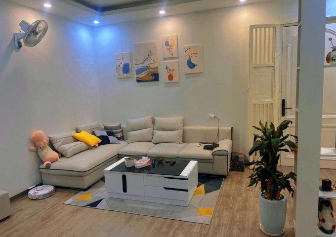 💥 Chỉ 4,05 Tỷ - Rẻ Đẹp Nhất Chung cư 18T2 Lê Văn Lương, 95m2 3N+2WC, SĐCC 💥