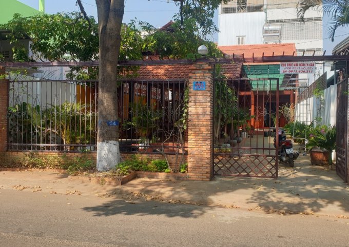 Cho thuê nhà mặt tiền nguyên căn tại 168A Đường Chu Văn An, Phường Tân Lợi, Buôn Ma Thuột, Đắk Lắk