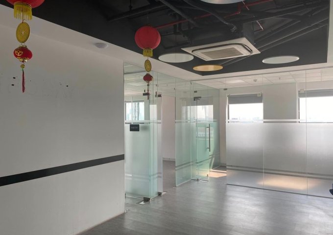 Cho thuê mặt bằng làm việc tầng 5 tại 35 A-B-C Núi Thành, Phường Hòa Thuận Đông, Hải Châu, Đà Nẵng