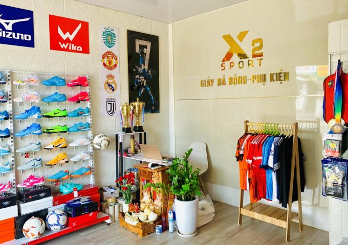 CẦN SANG NHƯỢNG SHOP GIÀY ĐÁ BÓNG ĐỊA CHỈ: NGÃ 3 CHỢ MAI, PHÚ THƯỢNG, TP HUẾ