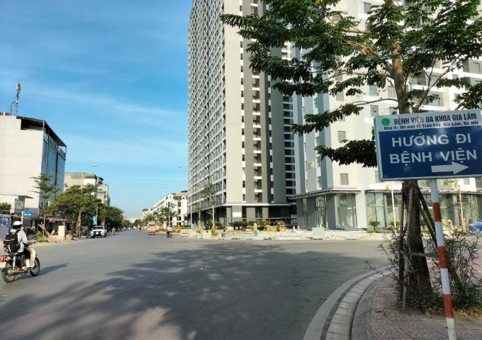 Bán Gấp căn hộ 66m2 2n, 1wc tòa Blue Star Trâu Quỳ, Gia Lâm, Hà Nội. Lh 0989894845.