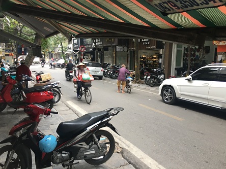 Cho thuê cửa hàng tại số 1 Hàng Cá, Hoàn Kiếm, Hà Nội.