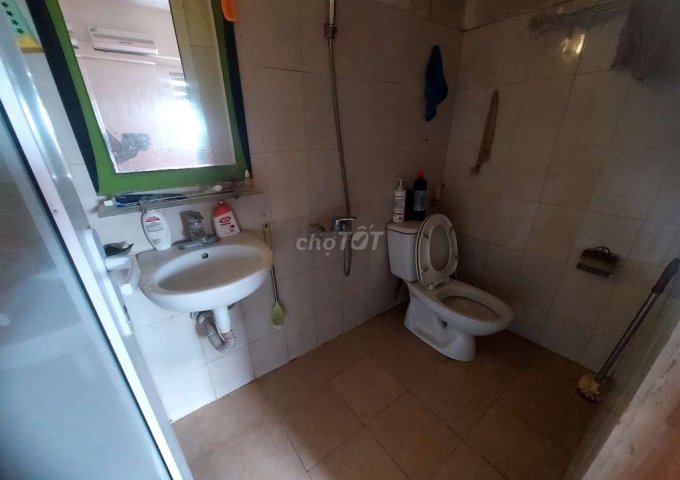 Chính chủ bán căn hộ 3 ngủ, 2 wc nội thất cơ bản CT3A-X2 bắc Linh Đàm