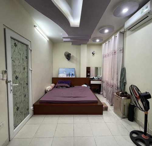 Chính chủ cần bán nhà 5 tầng số 9A ngõ 154 nghách 7 phố Ngọc Lâm, Long Biên, Hà Nội.