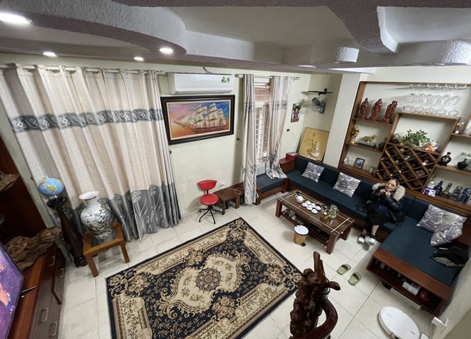 Chính chủ cần bán nhà 5 tầng số 9A ngõ 154 nghách 7 phố Ngọc Lâm, Long Biên, Hà Nội.