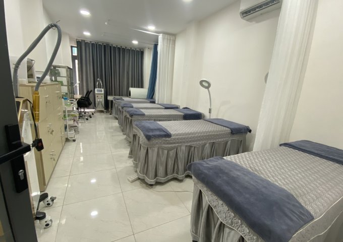 SANG NHƯỢNG TOÀN BỘ SPA CHỈ VIỆC ĐẾN LÀM