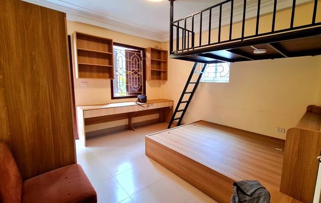 CHO THUÊ NHÀ KHÉP KÍN TẠI TRIỀU KHÚC, HÀ NỘI.