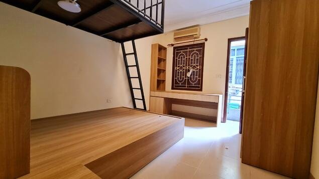 CHO THUÊ NHÀ KHÉP KÍN TẠI TRIỀU KHÚC, HÀ NỘI.