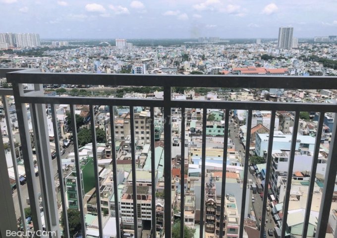 Cần cho thuê Căn Hộ Hùng Vương Plaza Quận 5 . Diện  tích: 132 m2.3pn 3wc, nội thất đầy đủ, view thoáng, nhà sạch sẽ, có hồ bơi