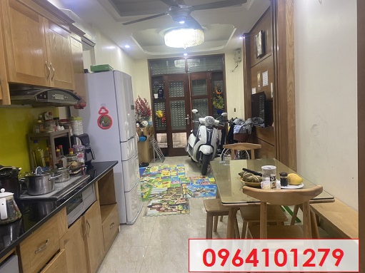 💥Chính chủ bán nhà tại Hoàng Quốc Việt, Cầu Giấy; 5,1 tỷ; Ms. Linh 0964101279