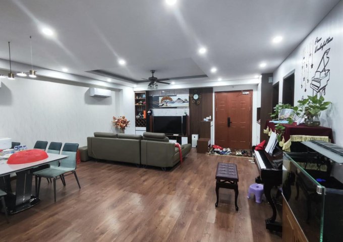 CĂN HỘ CHUNG CƯ XỊN XÒ NGAY MẶT PHỐ ĐỐNG ĐA, CHUNG CƯ SUNSISE TOWER 187 TÂY SƠN