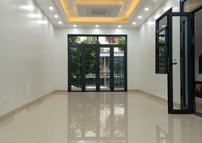 Cho thuê nhà riêng Nguyễn Thị Định, Cầu Giấy. S=80m2* 5 tầng. Giá 25 triệu