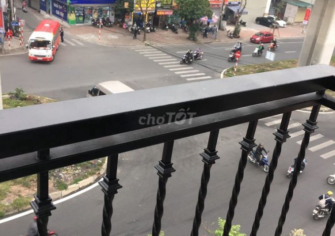 Cho thuê cửa hàng mặt phố số 48 Hoàng Cầu mới, Đống Đa, Hà Nội.