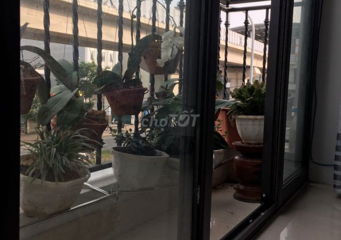 Cho thuê cửa hàng mặt phố số 48 Hoàng Cầu mới, Đống Đa, Hà Nội.