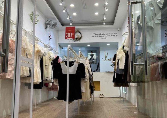 SANG NHƯỢNG CỬA HÀNG THỜI TRANG NỮ TẠI 154 NGUYỄN LƯƠNG BẰNG