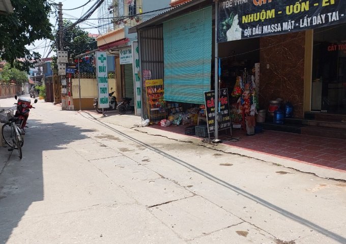 Bán gấp đất cổng làng AN Trai, Ô TÔ, giá 2.X tỷ