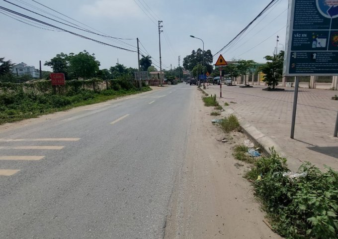 Bán gấp đất cổng làng AN Trai, Ô TÔ, giá 2.X tỷ