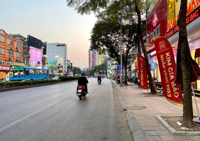 120m Căn góc mặt phố Nguyễn Văn Cừ, Long Biên, kinh doanh, gara, thang máy
