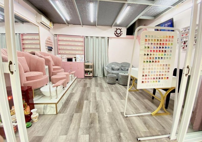 SANG NHƯỢNG TIỆM NAIL Địa chỉ: 59 Võ Trường Toản, Vũng Tàu