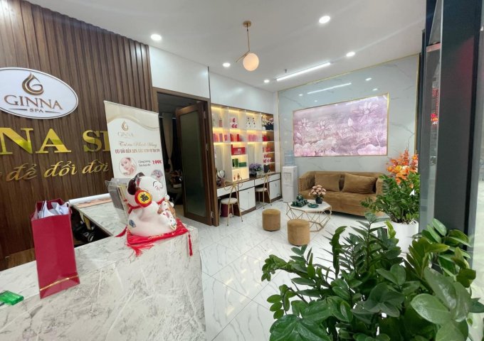 Do mình có 3 cơ sở và không quản lý được nên cần sang nhượng spa tại Vinhomes Smart C