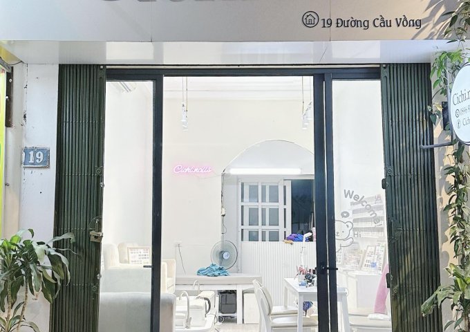 SANG NHƯỢNG CỬA HÀNG NAIL-MI