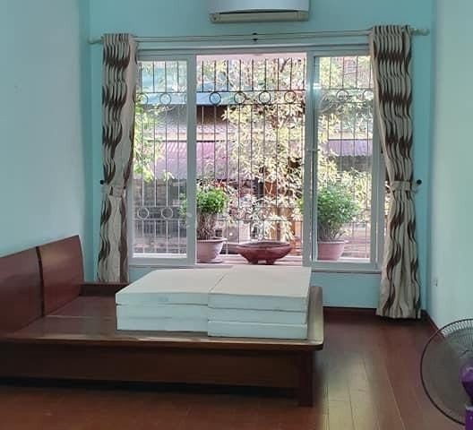 Chính chủ cần cho thuê căn hộ tập thể tầng 2 tại khu 7.2 ha Vĩnh Phúc - Ba Đình - Hà Nội