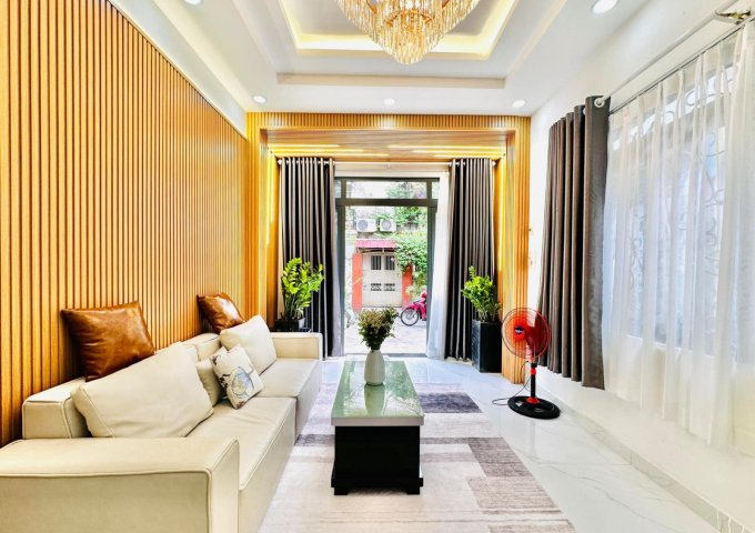 NHÀ ĐẸP, MỚI XÂY 5 TẦNG, 40M2, PHAN XÍCH LONG, PHÚ NHUẬN, NHỈNH 7 TỶ.