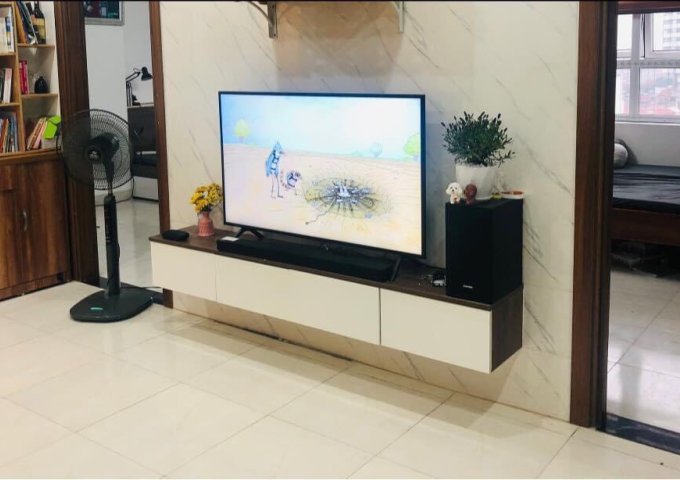 Chính chủ cần bán căn 2pn 2vs chung cư K35 Tân Mai, Hoàng Mai