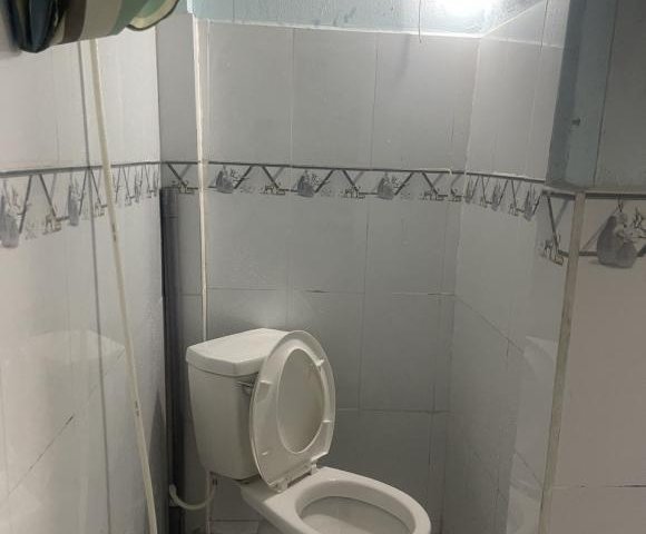 CHO THUÊ PHÒNG TRỌ VỊ TRÍ KẾ BÊN TRƯỜNG TIỂU HỌC QUỚI XUÂN QUẬN 12