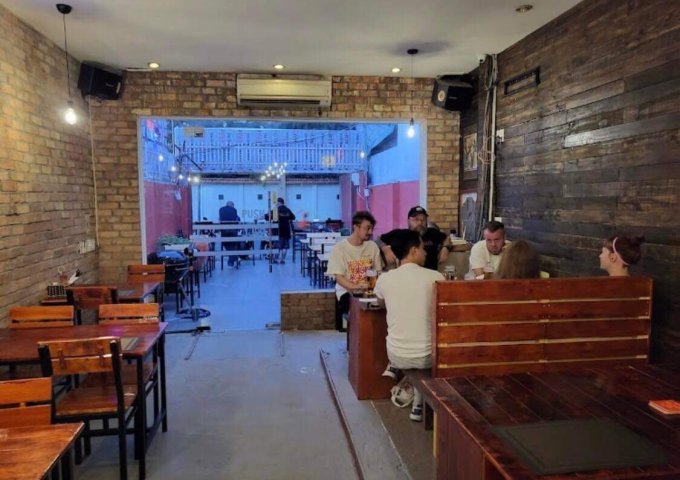 Sang nhượng Nhà Hàng Quán Bar Rộng Rãi Ngay Trung Tâm Thảo Điền, TP.HCM